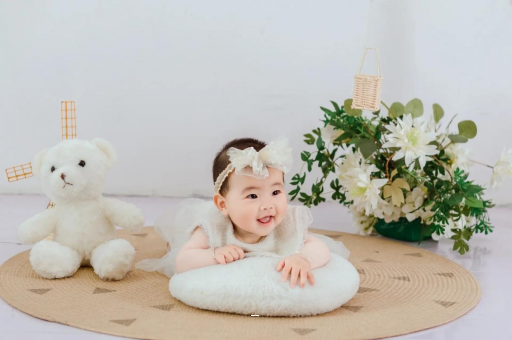 武汉供卵包生男孩宝宝脸上红色斑块